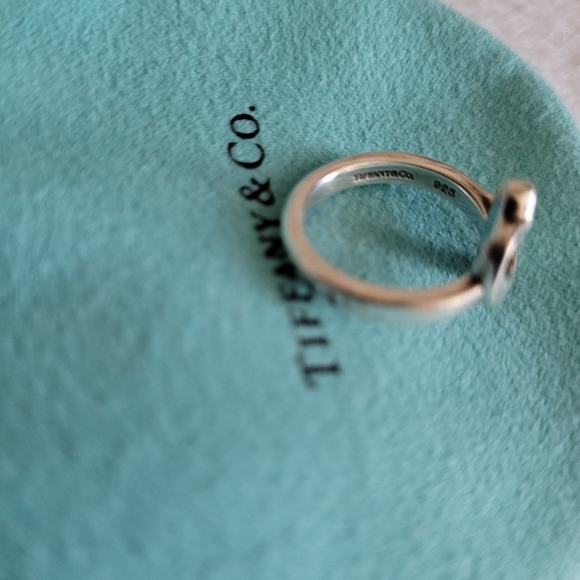 ❤️ SOLD ❤️ Tiffany & Co Necklace and Ring - Picture 5 of 8
